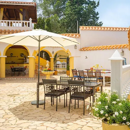 Villa Bilou